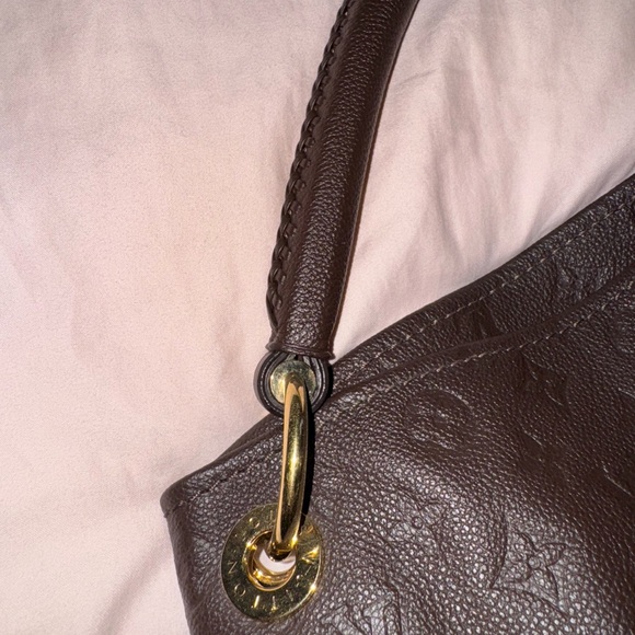 Artsy MM Louis Vuitton  - barely used , comes with box - Picture 11 of 12